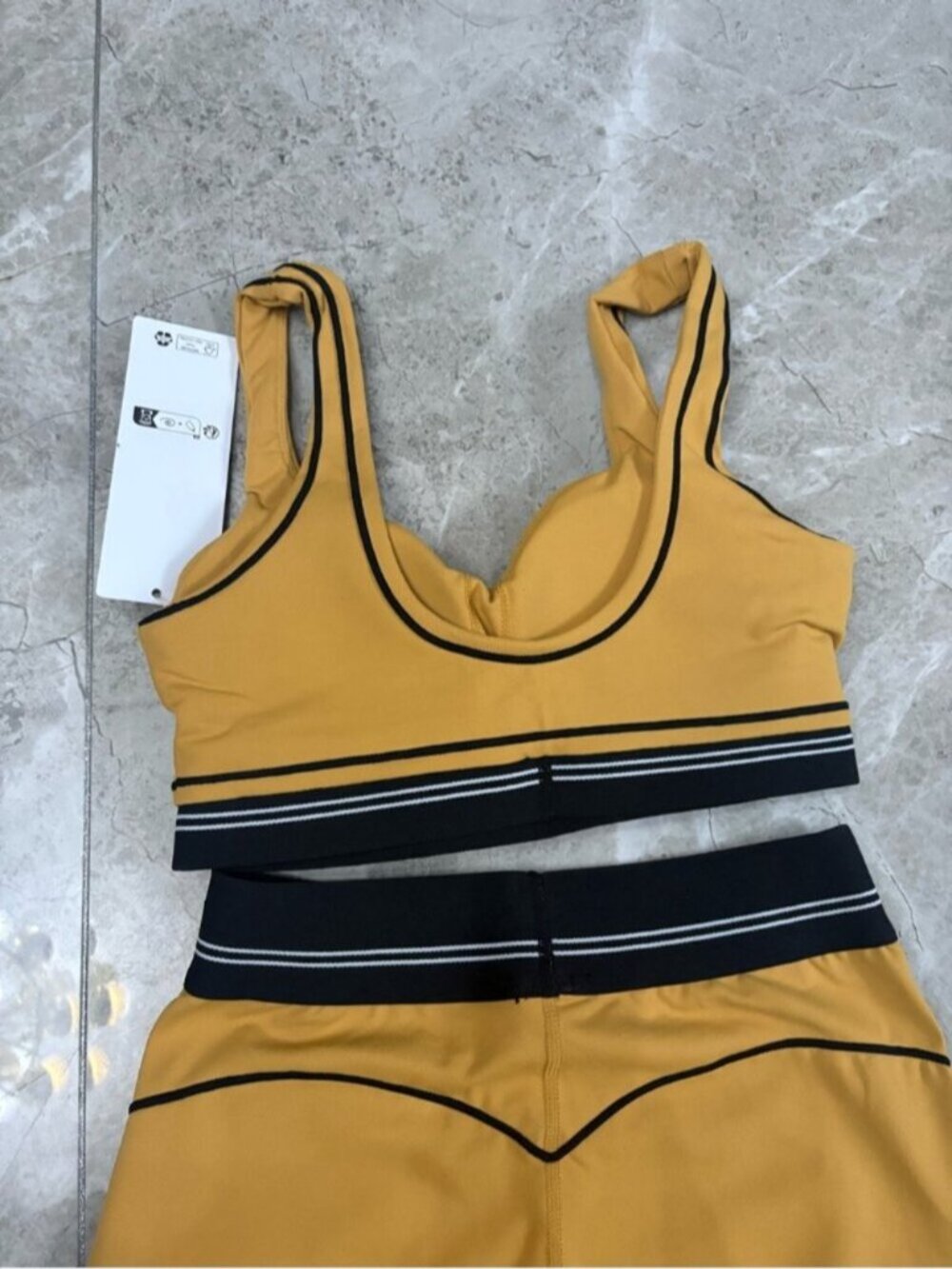 ALO Yoga Mustard Yellow & Black Piping Sports Bra and Leggings Set - Picture 5 of 5